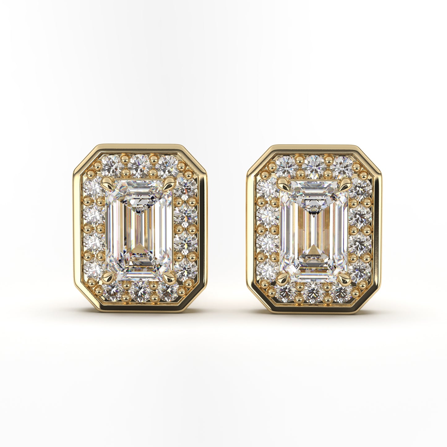 Julia Lovely Diamonds Studs in 14K White Gold