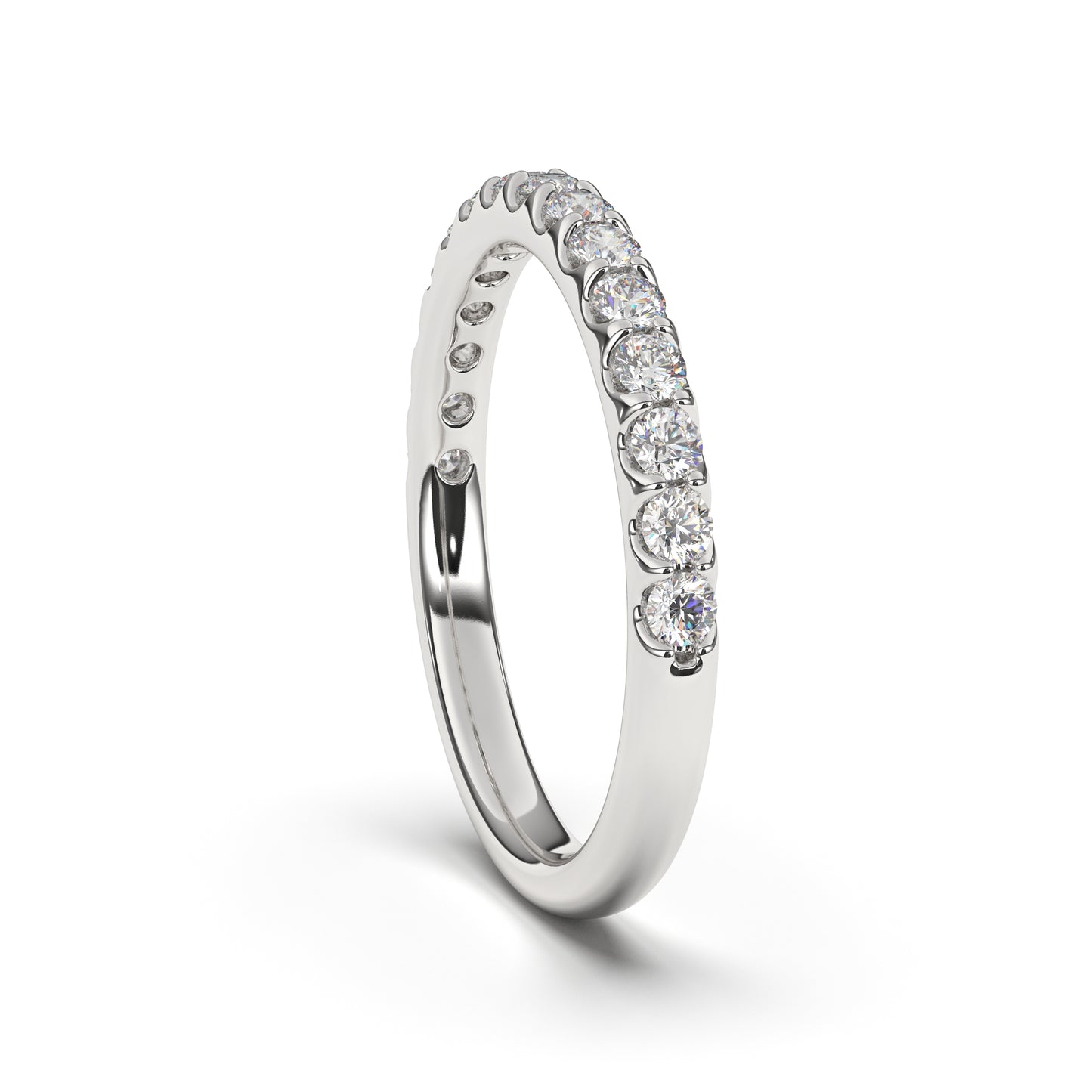 Lucy Single Row Common Prong Diamond Band