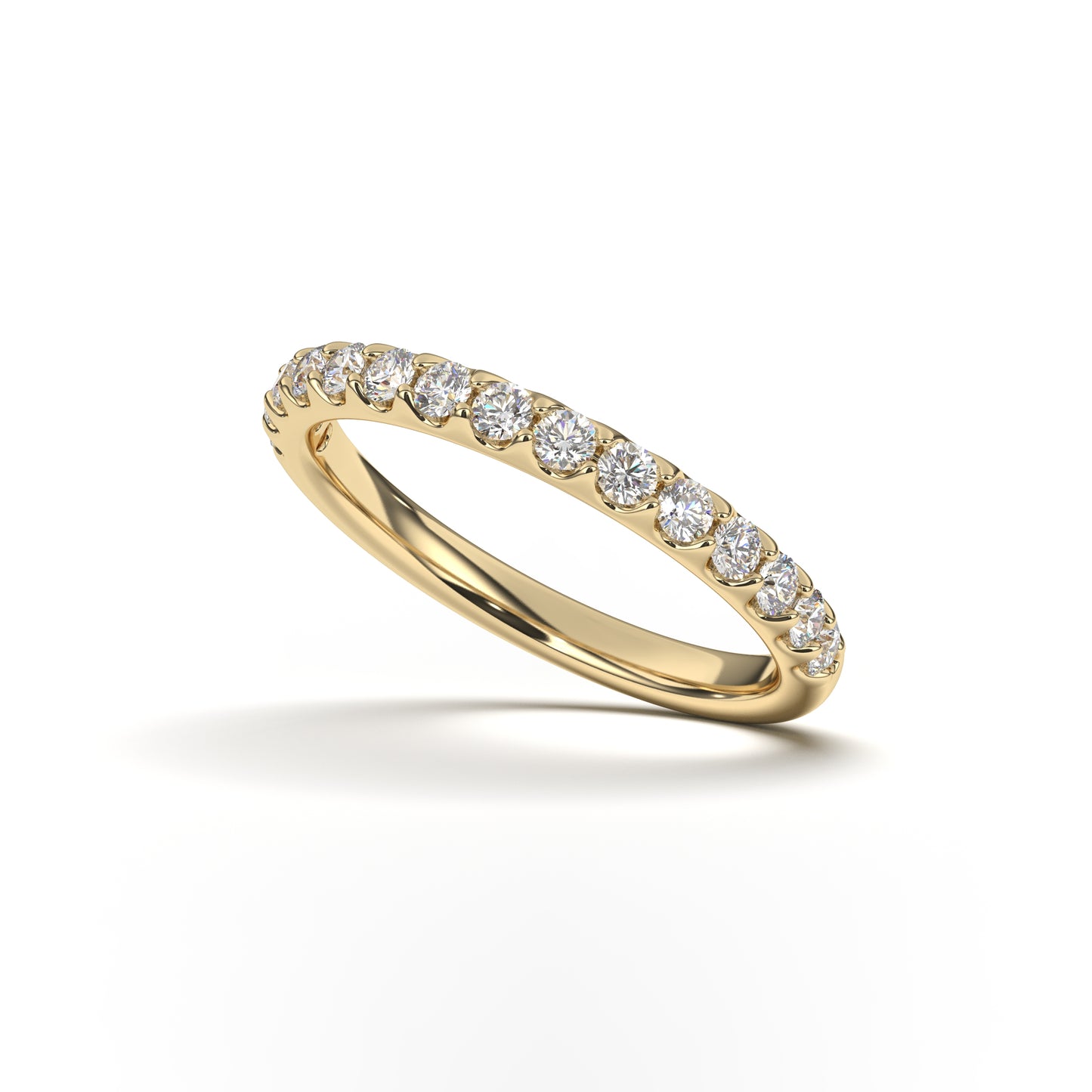 Lucy Single Row Common Prong Diamond Band