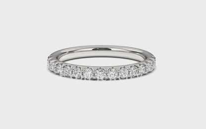 Lucy Single Row Common Prong Diamond Band